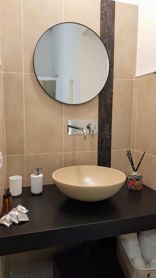 Cavour 45 - Ortigia Apartments Сиракузы Экстерьер фото