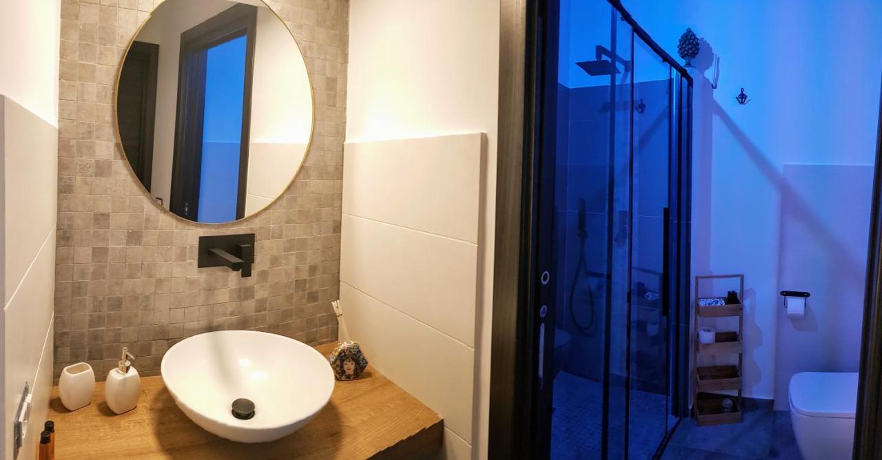 Cavour 45 - Ortigia Apartments Сиракузы Экстерьер фото