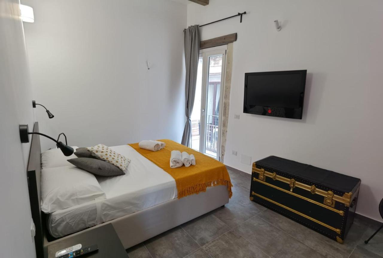 Cavour 45 - Ortigia Apartments Сиракузы Экстерьер фото