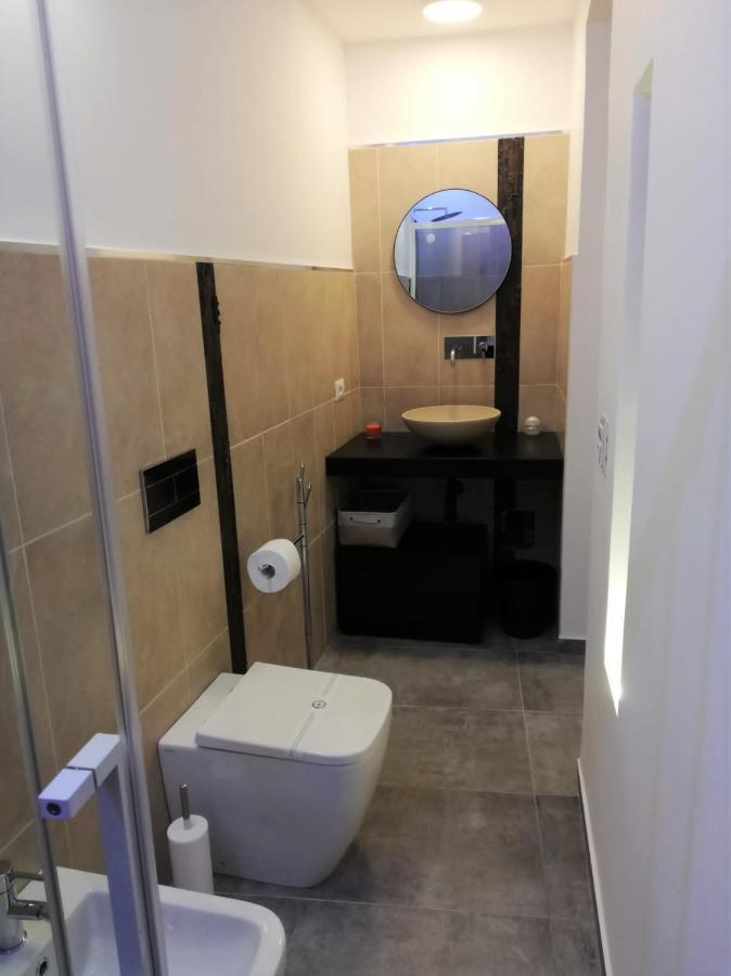 Cavour 45 - Ortigia Apartments Сиракузы Экстерьер фото